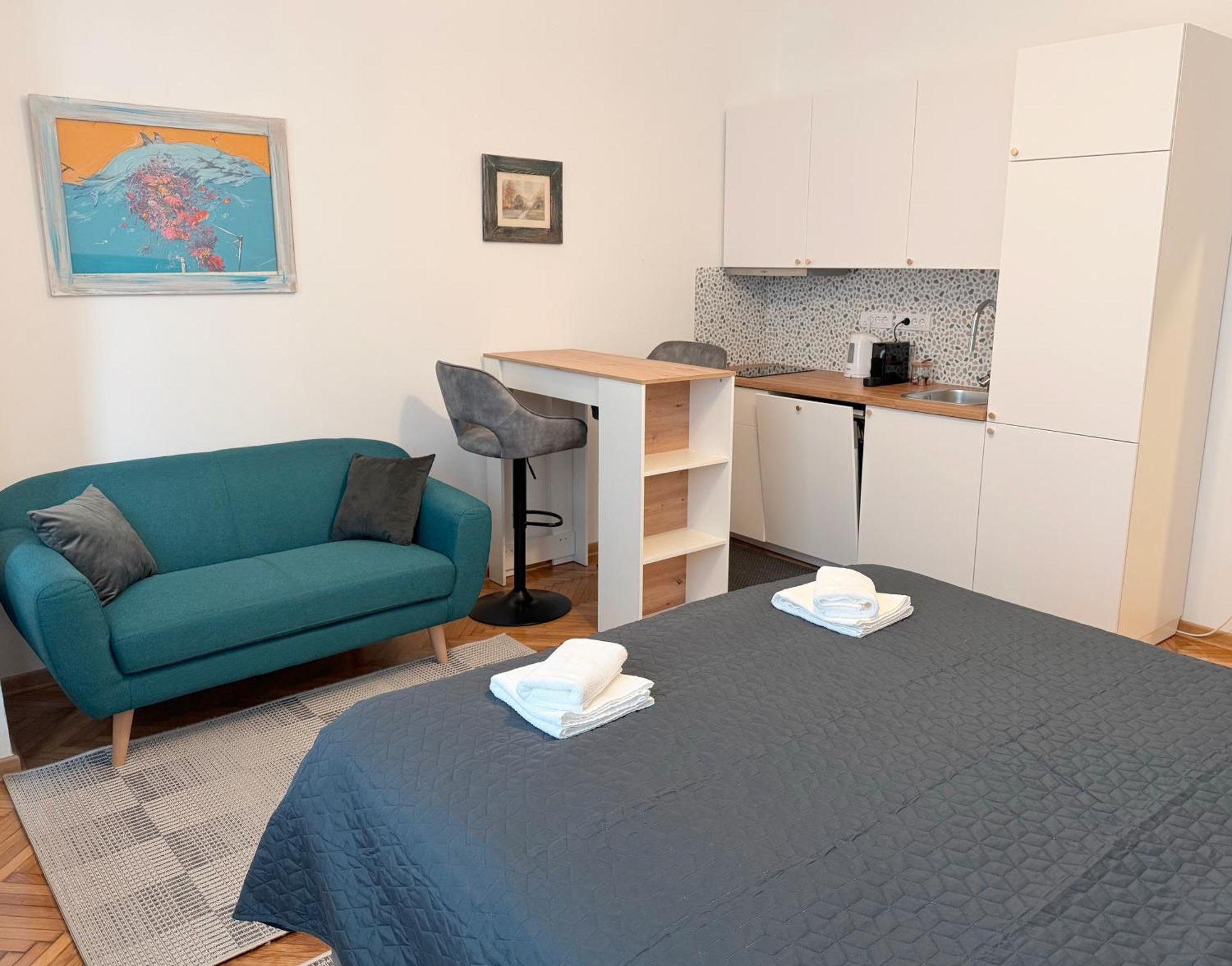 Apartment Sovre Belgrade Extérieur photo
